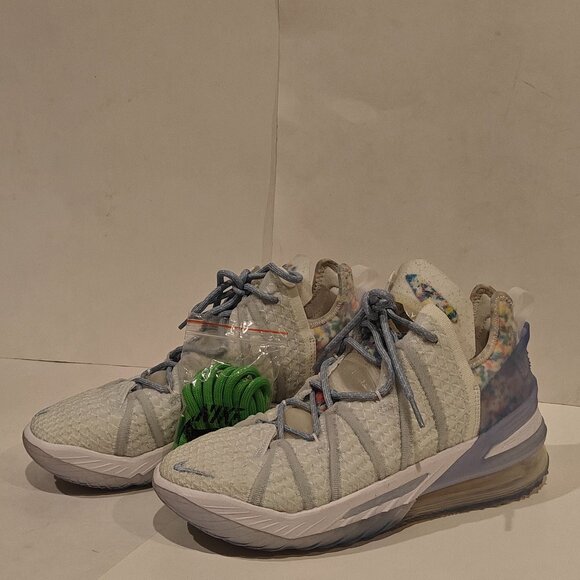 Nike LeBron 18 XXVIII 'Play for the Future' CW3156-400 Mens Size 8 Excellent - Picture 2 of 16